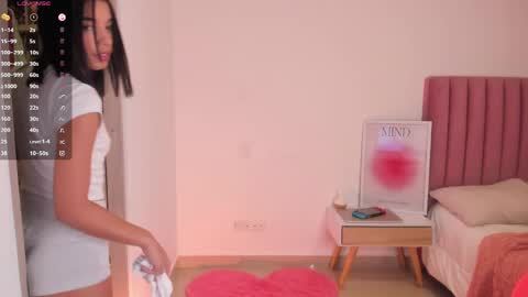 Snapshot of sexy_dreams19 chatting on 02/03/25, 01:19 My name is Keyty H. Welcome  online show from 02/03/25, 01:19