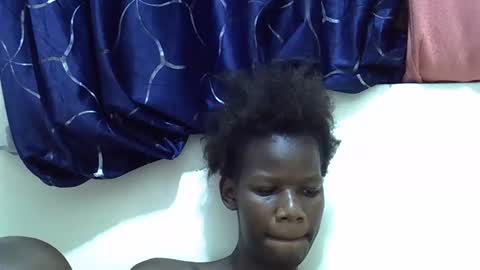 sexy_ebony584382 online show from 12/13/25, 11:32