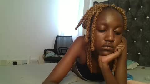sexy_ebony_nica online show from 01/24/25, 08:34