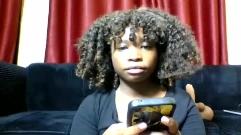 Snapshot of sexy_ebony_princess chatting on 07/05/26, 01:45 Trina online show from 07/05/26, 01:45
