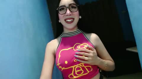 sexy_emily92 online show from 02/27/26, 09:53