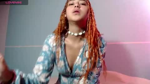 Snapshot of sexy_foxx_ chatting on 03/22/26, 04:10 Antonella online show from 03/22/26, 04:10