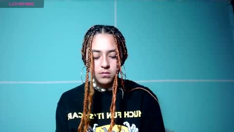 Snapshot of sexy_foxx_ chatting on 03/23/26, 04:16 Antonella online show from 03/23/26, 04:16