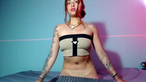 Snapshot of sexy_foxx_ chatting on 06/27/26, 08:14 Antonella online show from 06/27/26, 08:14