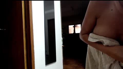 Snapshot of sexy_ginuin_couple chatting on 03/28/26, 04:01 Sexy Ginuin Couple online show from 03/28/26, 04:01