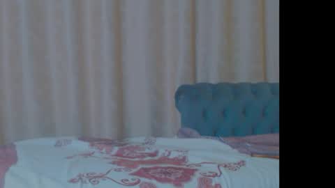 Snapshot of sexy_goddess0 chatting on 12/20/25, 12:56 Lin online show from 12/20/25, 12:56