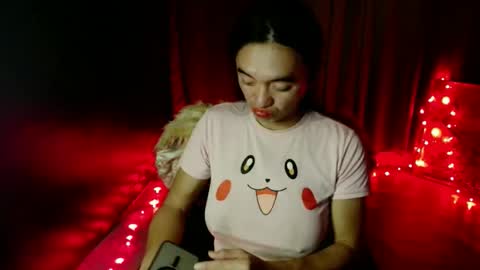 Snapshot of sexy_hot_asian1433 chatting on 03/11/26, 11:27 jasmin online show from 03/11/26, 11:27