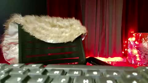 Snapshot of sexy_hot_asian1433 chatting on 03/12/26, 07:25 jasmin online show from 03/12/26, 07:25