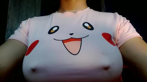 Snapshot of sexy_hot_asian1433 chatting on 04/17/26, 09:56 jasmin online show from 04/17/26, 09:56