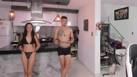 Snapshot of sexy_hot_friends_ chatting on 02/25/26, 05:06 WENDY MAX AND VICKY online show from 02/25/26, 05:06