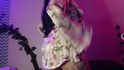 Snapshot of sexy_impact chatting on 03/10/25, 03:34 online show from 03/10/25, 03:34