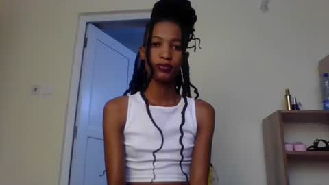 Janny online show from 09/27/25, 11:04
