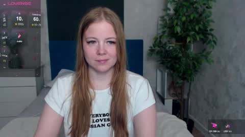 Snapshot of sexy_jenny18 chatting on 02/23/26, 03:42 Jennifer online show from 02/23/26, 03:42