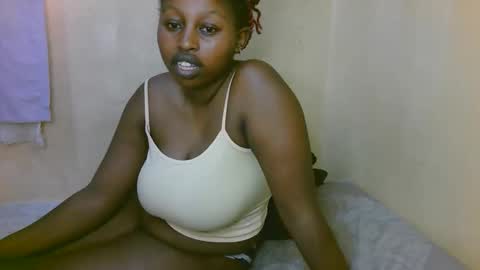 Snapshot of sexy_latasha chatting on 11/08/25, 10:37 sexy_latasha online show from 11/08/25, 10:37