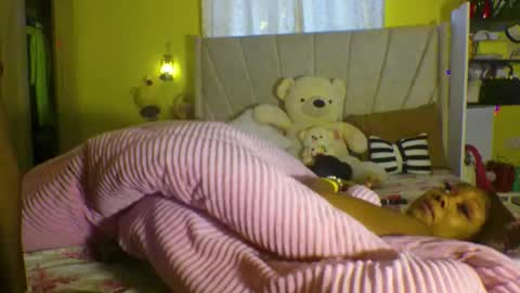 Snapshot of sexy_leee chatting on 10/11/25, 11:20 sexy_leee online show from 10/11/25, 11:20