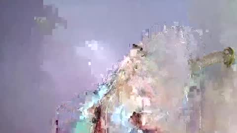 lily online show from 10/07/25, 10:51