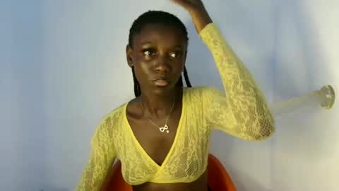 lily online show from 10/19/25, 11:27