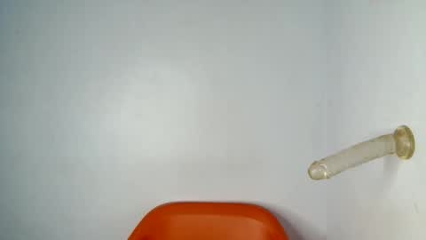 lily online show from 10/22/25, 11:04