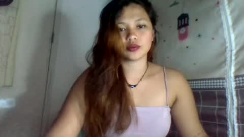 Snapshot of sexy_lips_pinay chatting on 07/19/26, 01:59 sexy_lips_pinay online show from 07/19/26, 01:59