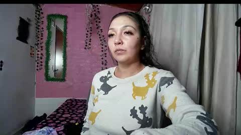 sexy lolas online show from 12/05/25, 04:10