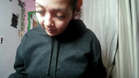 Snapshot of sexy_lolas chatting on 06/01/26, 05:09 sexy lolas online show from 06/01/26, 05:09