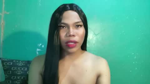 Snapshot of sexy_maevemorexxx chatting on 05/08/26, 01:05 Nicole online show from 05/08/26, 01:05