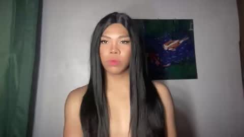 Nicole online show from 05/17/26, 01:47