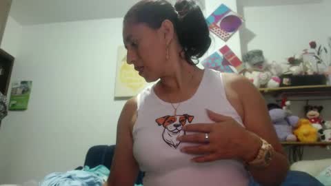 Mary online show from 09/12/25, 11:37