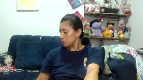 Mary online show from 09/30/25, 01:54