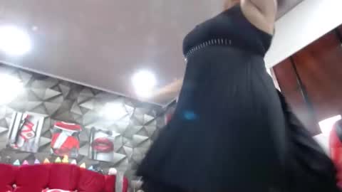 Snapshot of sexy_mature_hot01 chatting on 09/23/25, 04:54 MARIPOSA online show from 09/23/25, 04:54