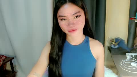 mika online show from 01/31/25, 12:06