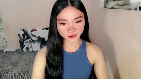 mika online show from 02/01/25, 07:47