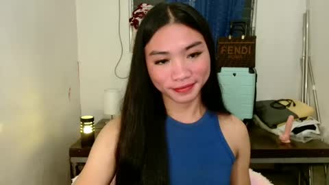 mika online show from 02/07/25, 09:05