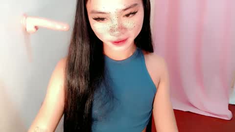 mika online show from 02/15/25, 02:33