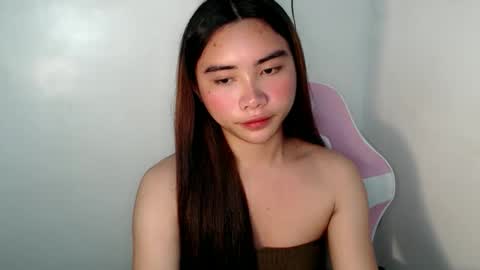 Snapshot of sexy_mikaxoxo chatting on 04/28/26, 02:27 mika online show from 04/28/26, 02:27