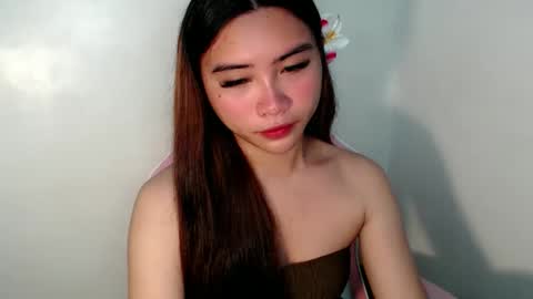 Snapshot of sexy_mikaxoxo chatting on 05/06/26, 11:43 mika online show from 05/06/26, 11:43