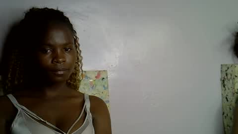 Molyne online show from 01/14/26, 01:17