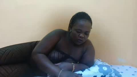 sexy_mummy25 online show from 12/17/25, 12:44