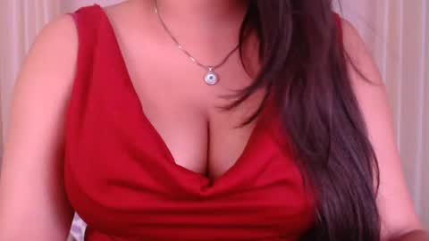Snapshot of sexy_myra18 chatting on 07/29/26, 04:32 myra online show from 07/29/26, 04:32