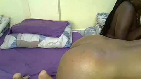 Snapshot of sexy_narohah chatting on 12/16/25, 11:15 Narohah online show from 12/16/25, 11:15