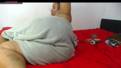 Snapshot of sexy_night_bm chatting on 02/09/25, 11:25 Jhoana online show from 02/09/25, 11:25