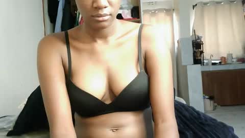 Snapshot of sexy_nyla chatting on 04/02/26, 07:17 Nyla online show from 04/02/26, 07:17