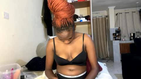 Snapshot of sexy_nyla chatting on 06/22/26, 10:51 Nyla online show from 06/22/26, 10:51