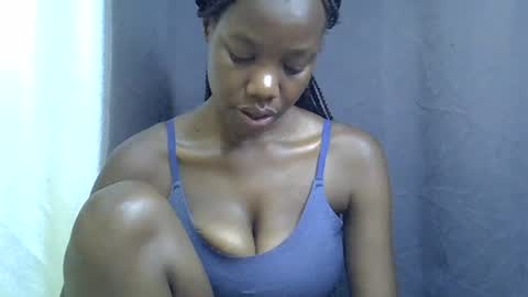 Snapshot of sexy_peach4 chatting on 08/03/26, 10:13 sexy_peach4 online show from 08/03/26, 10:13