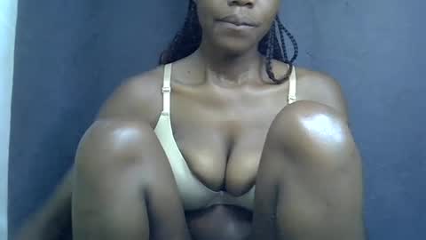 Snapshot of sexy_peach4 chatting on 08/05/26, 10:23 sexy_peach4 online show from 08/05/26, 10:23