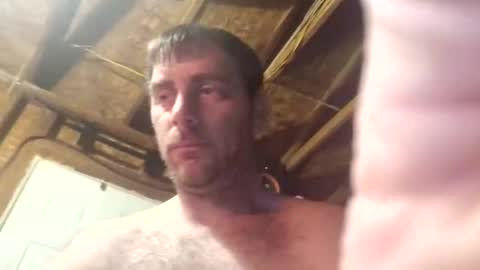 Snapshot of sexy_richy chatting on 11/17/25, 05:46 RICHY online show from 11/17/25, 05:46