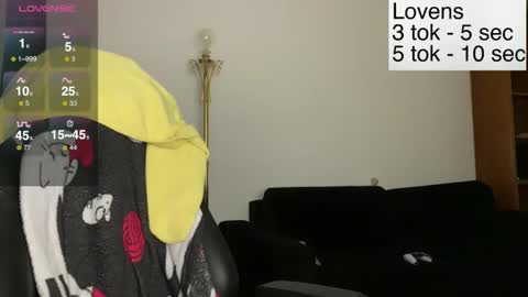 Snapshot of sexy_sweets chatting on 12/03/25, 12:58 Sexy-Sweets online show from 12/03/25, 12:58