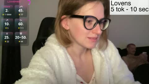 Snapshot of sexy_sweets chatting on 06/20/26, 08:55 Sexy-Sweets online show from 06/20/26, 08:55