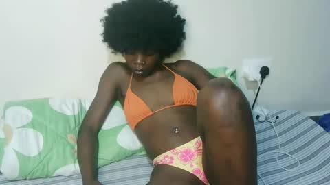 Snapshot of sexy_vennice chatting on 05/15/26, 11:50 sexy_vennice online show from 05/15/26, 11:50