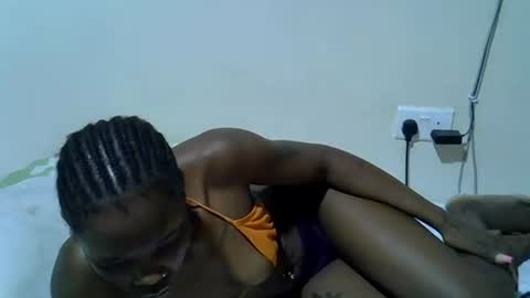 Snapshot of sexy_vennice chatting on 07/01/26, 05:12 sexy_vennice online show from 07/01/26, 05:12